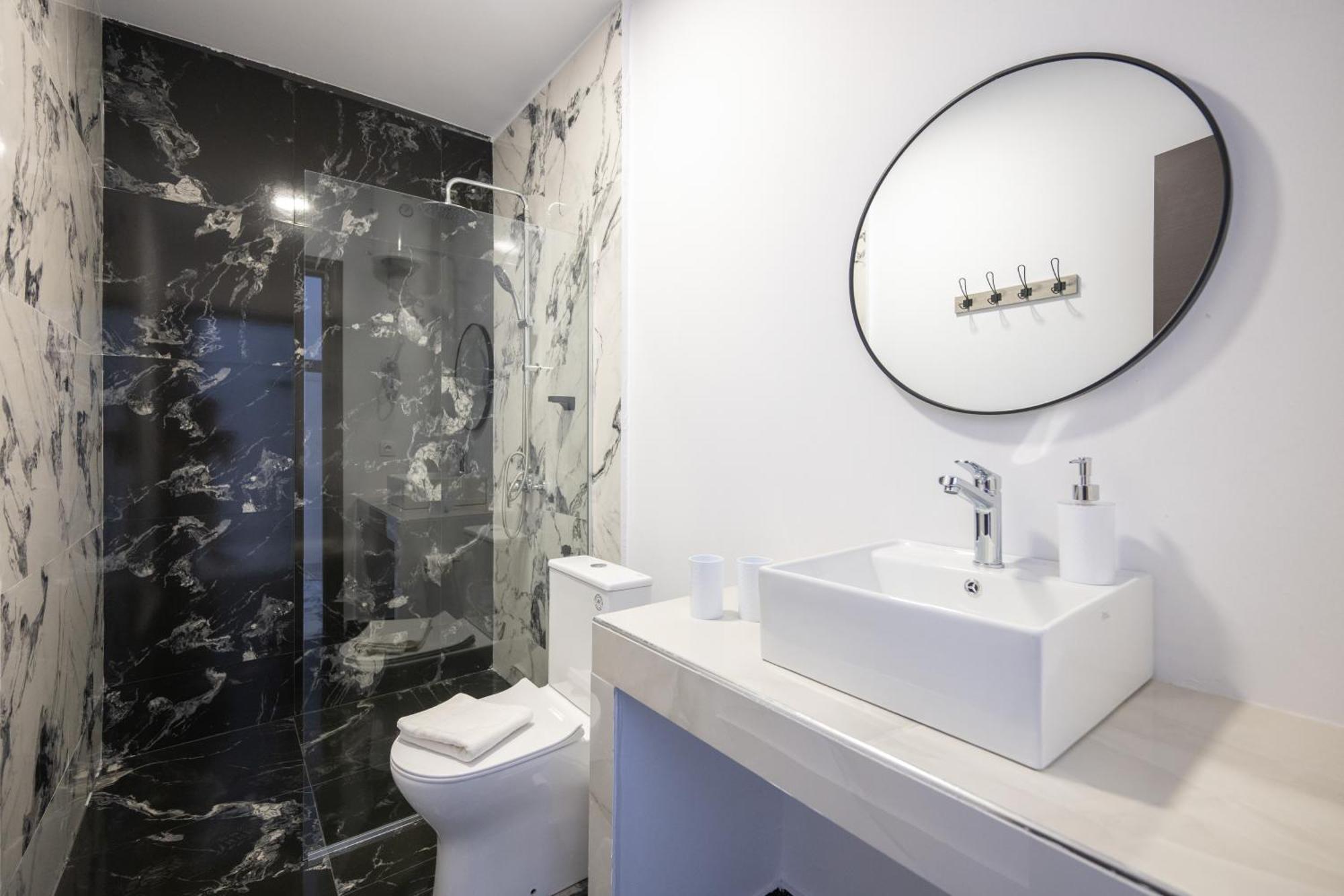 Bamboo Suites Hotel Ялисос Екстериор снимка
